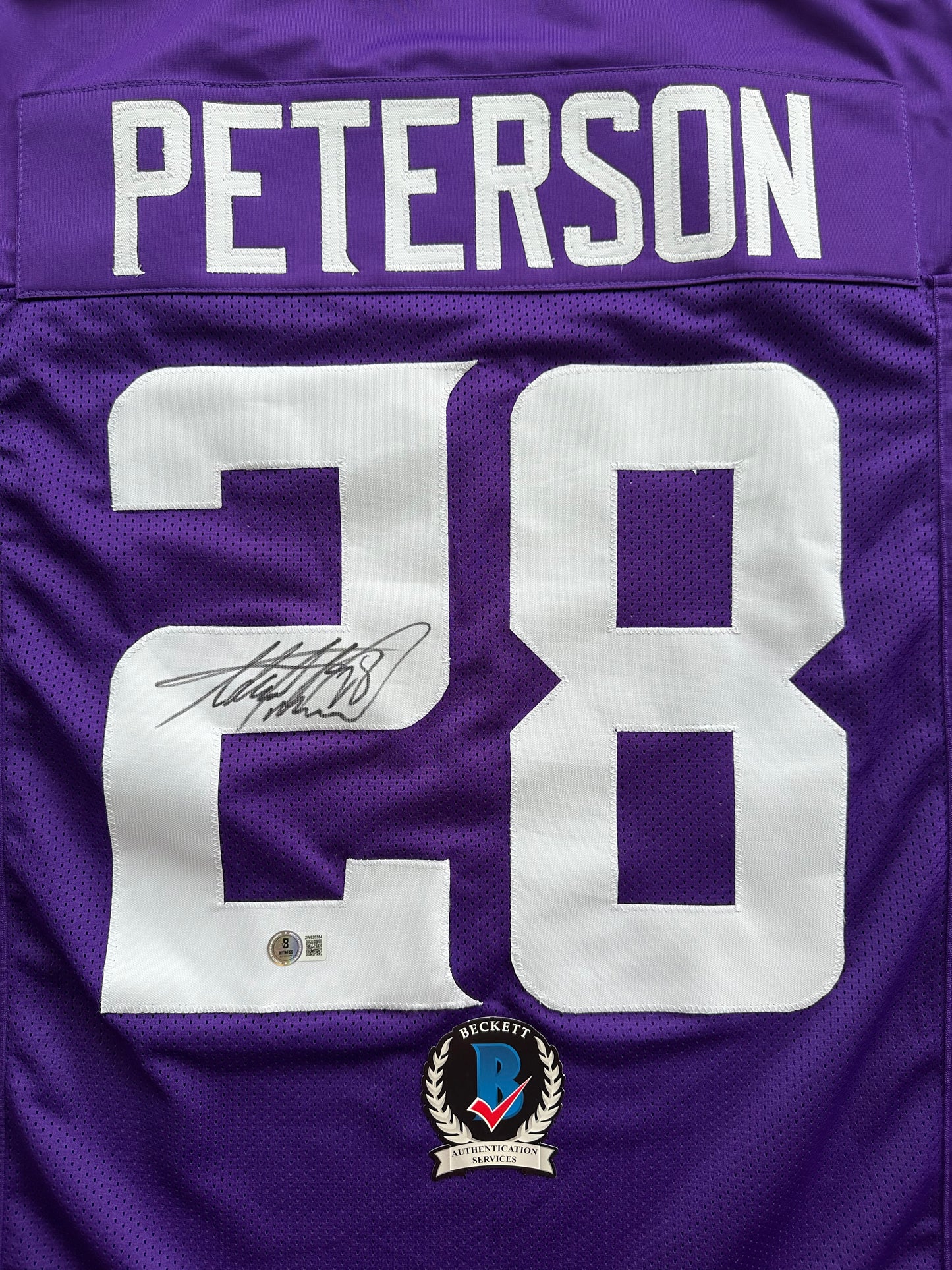 ADRIAN PETERSON SIGNED PURPLE FOOTBALL JERSEY Minnesota Vikings BAS COA