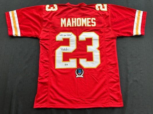PAT PATRICK MAHOMES SR SIGNED JERSEY KC CHIEFS w/ Who'sYourDaddy BAS