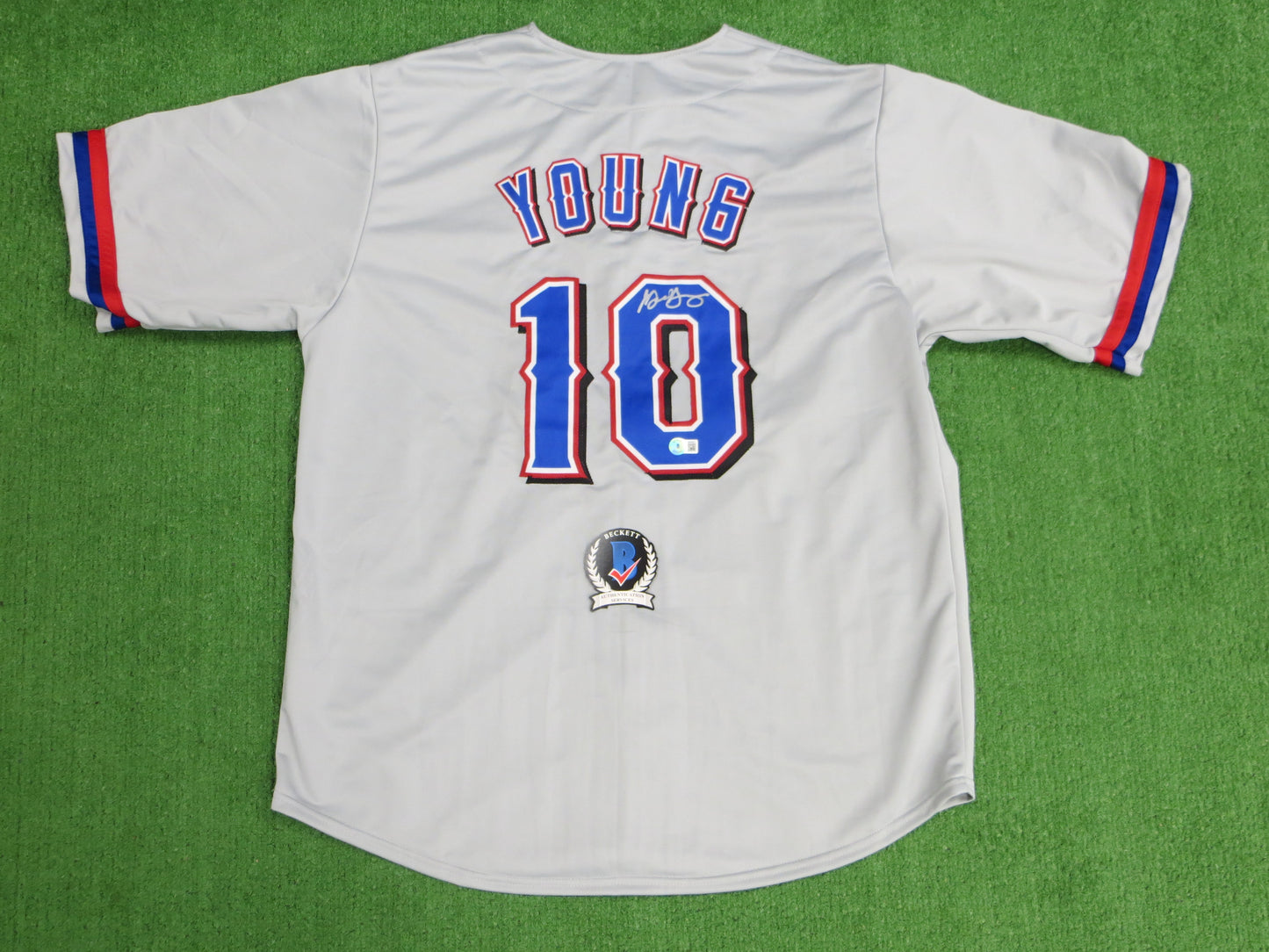 MICHAEL YOUNG TEXAS RANGERS SIGNED GRAY JERSEY size XL BAS COA