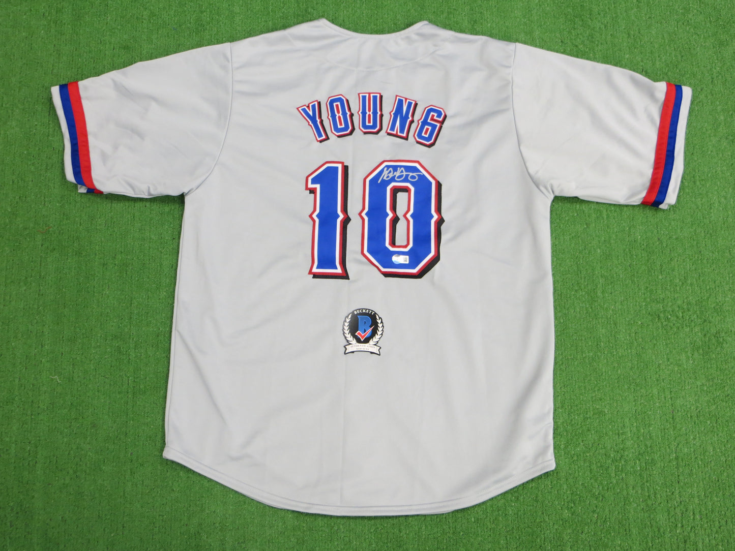 MICHAEL YOUNG TEXAS RANGERS SIGNED GRAY JERSEY size XL BAS COA