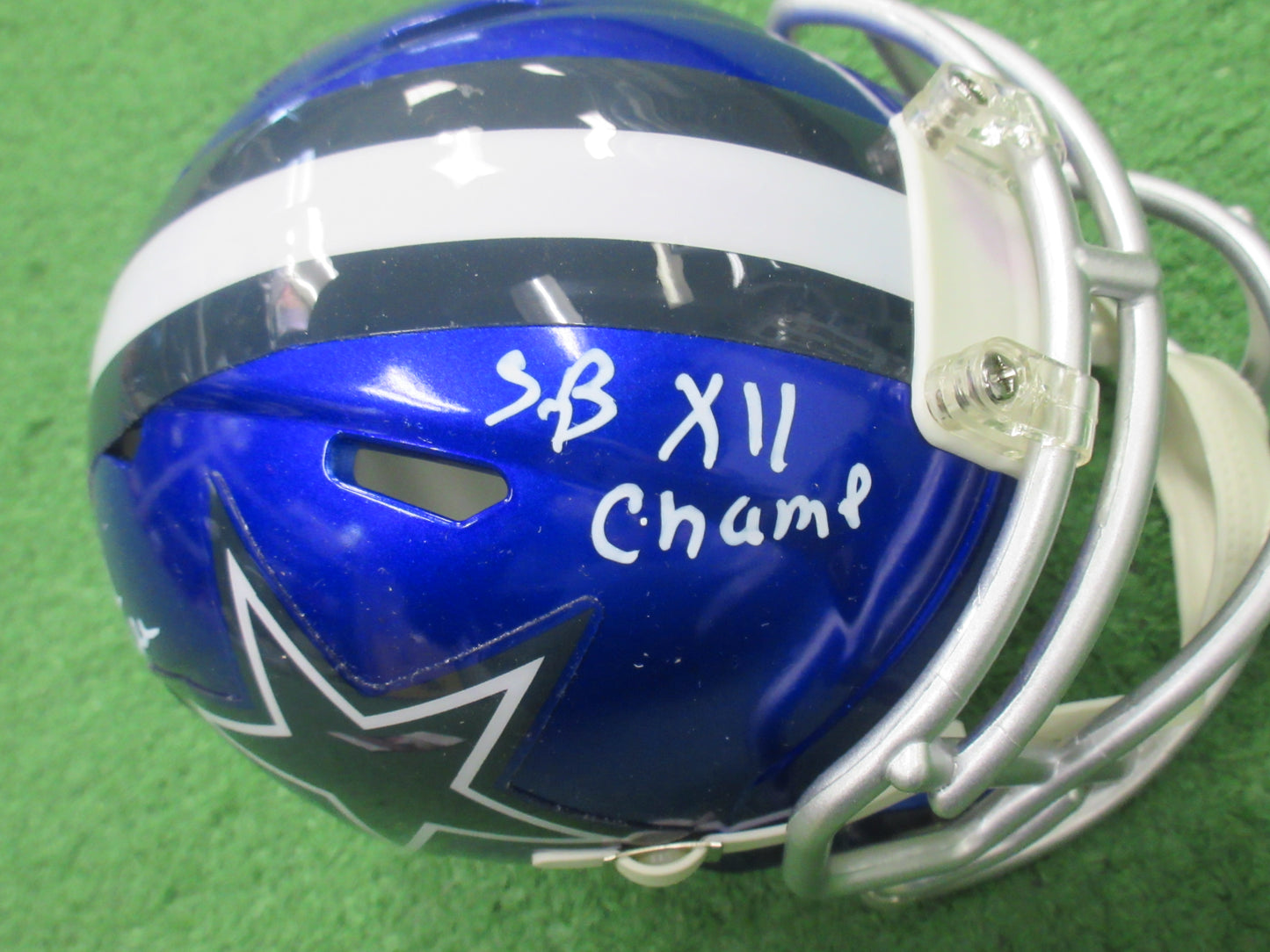 BILLY JOE DUPREE DALLAS COWBOYS SIGNED RIDDELL FLASH MINI HELMET w/SBXII JSA COA