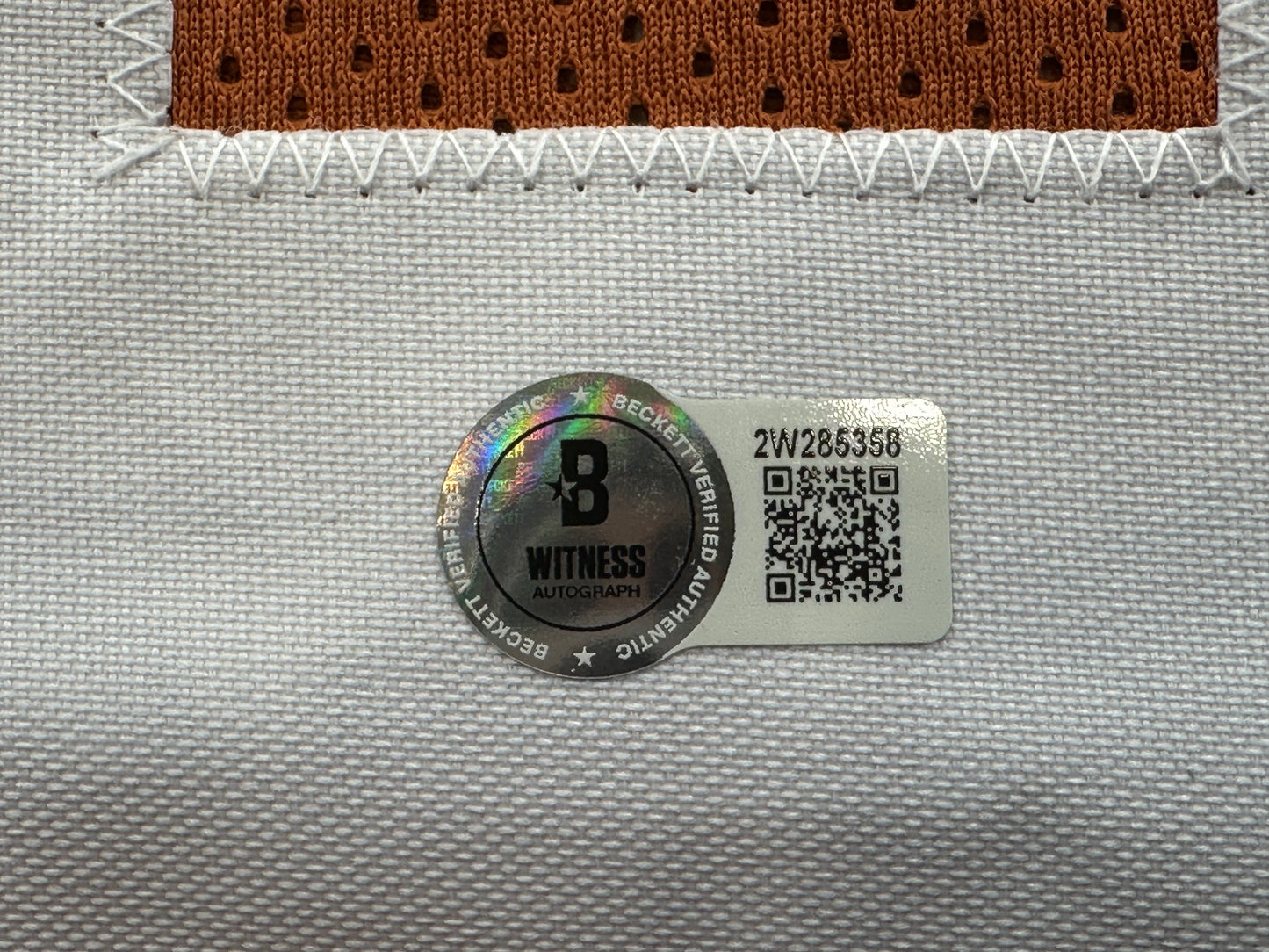 EARL CAMPBELL SIGNED ORANGE FOOTBALL JERSEY Texas Longhorns Large BAS COA