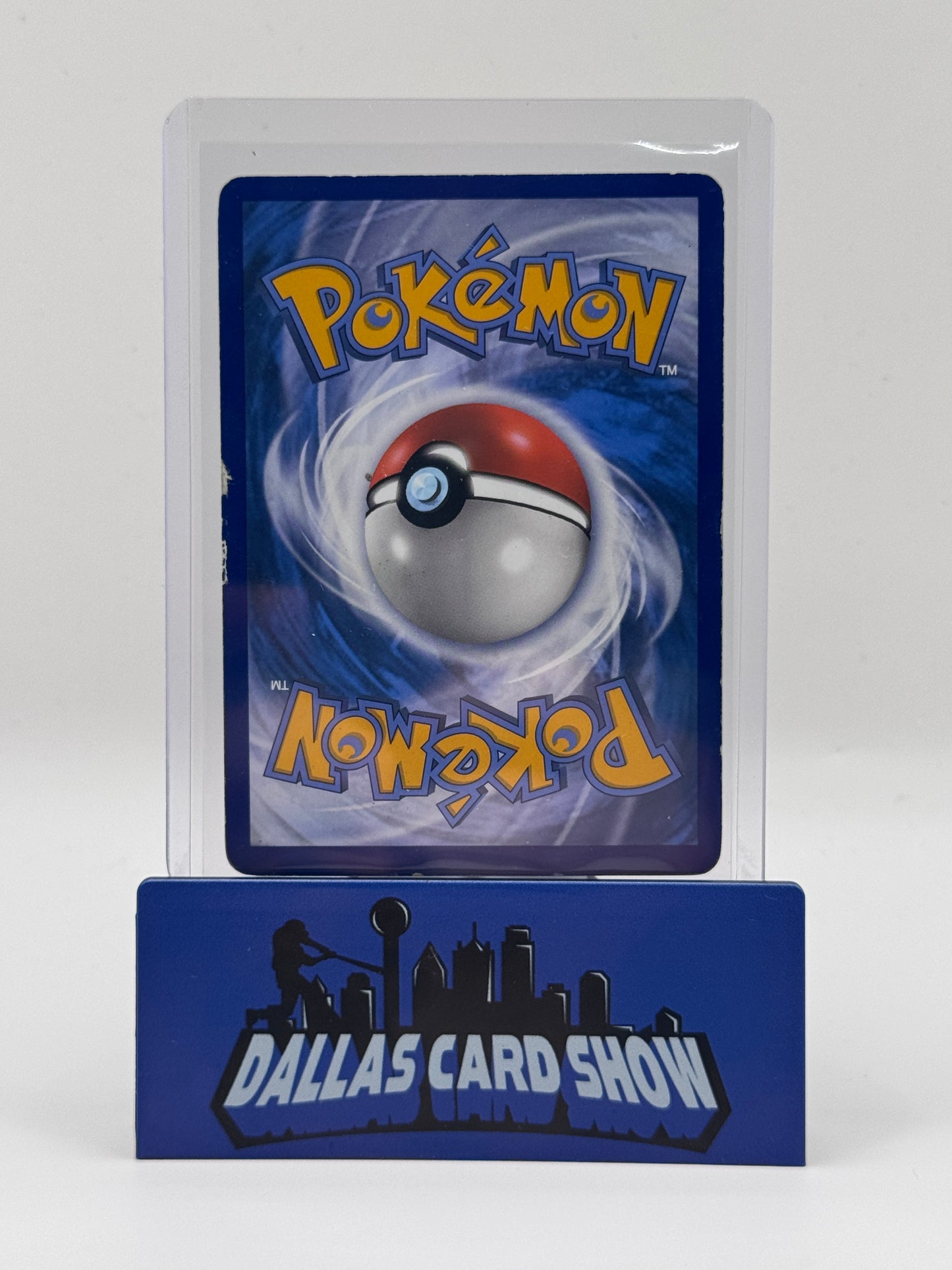 2016 Pokemon - Pikachu EX - XY124 Black Star Promo DMG'd