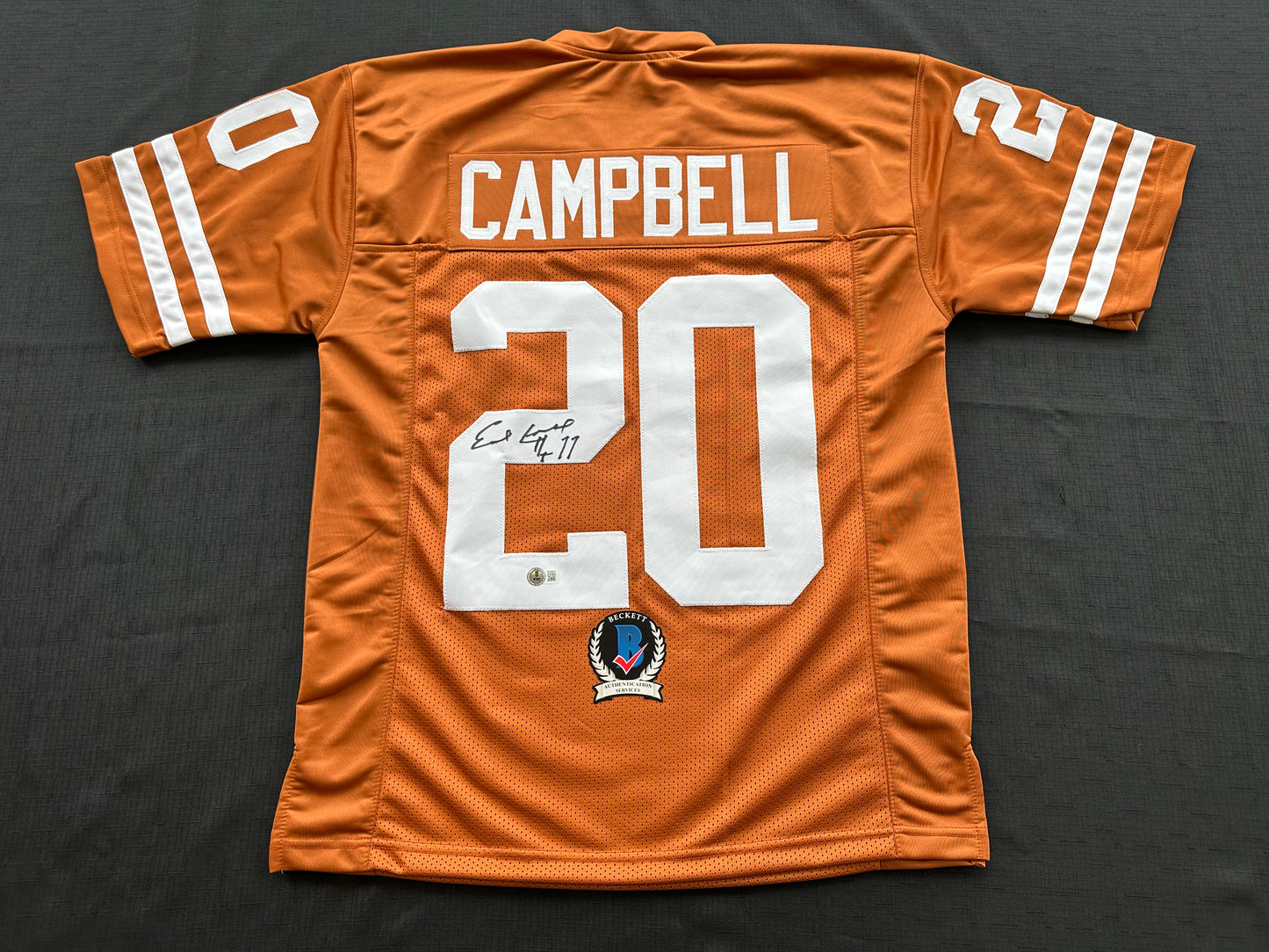 EARL CAMPBELL SIGNED ORANGE FOOTBALL JERSEY Texas Longhorns Medium BAS COA