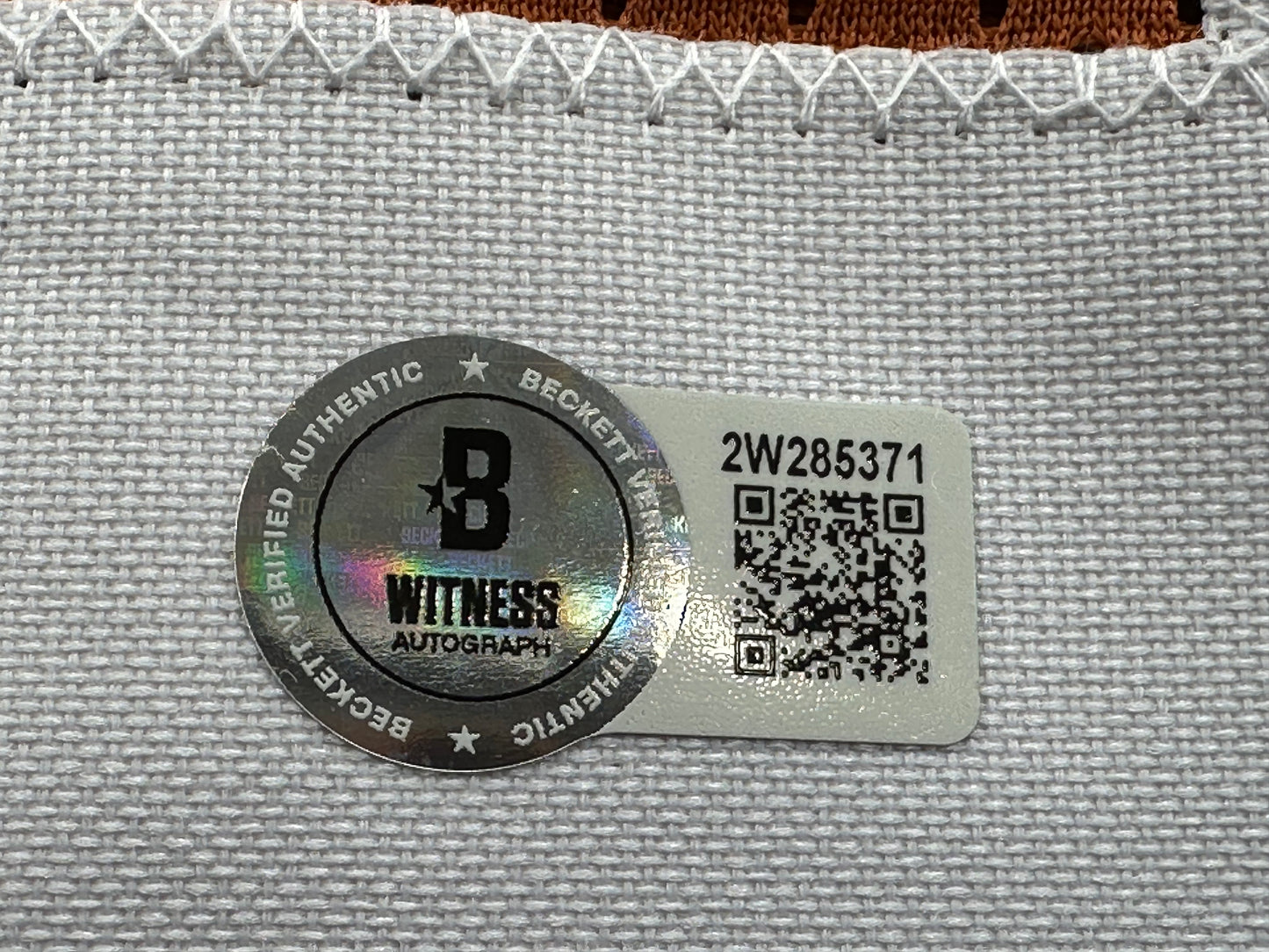 EARL CAMPBELL SIGNED ORANGE FOOTBALL JERSEY Texas Longhorns Medium BAS COA