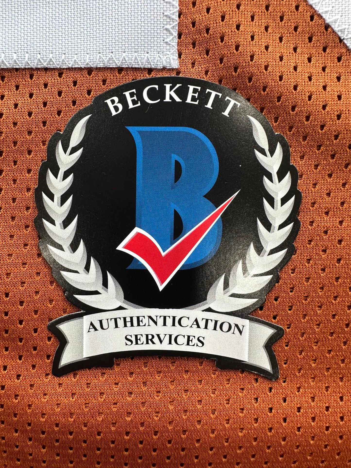 EARL CAMPBELL SIGNED ORANGE FOOTBALL JERSEY Texas Longhorns Medium BAS COA