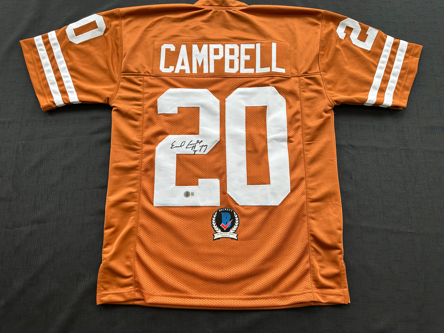 EARL CAMPBELL SIGNED ORANGE FOOTBALL JERSEY Texas Longhorns Medium BAS COA