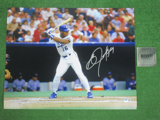 BO JACKSON KANSAS CITY ROYALS SIGNED 16x20 PHOTO LA Raiders BAS COA