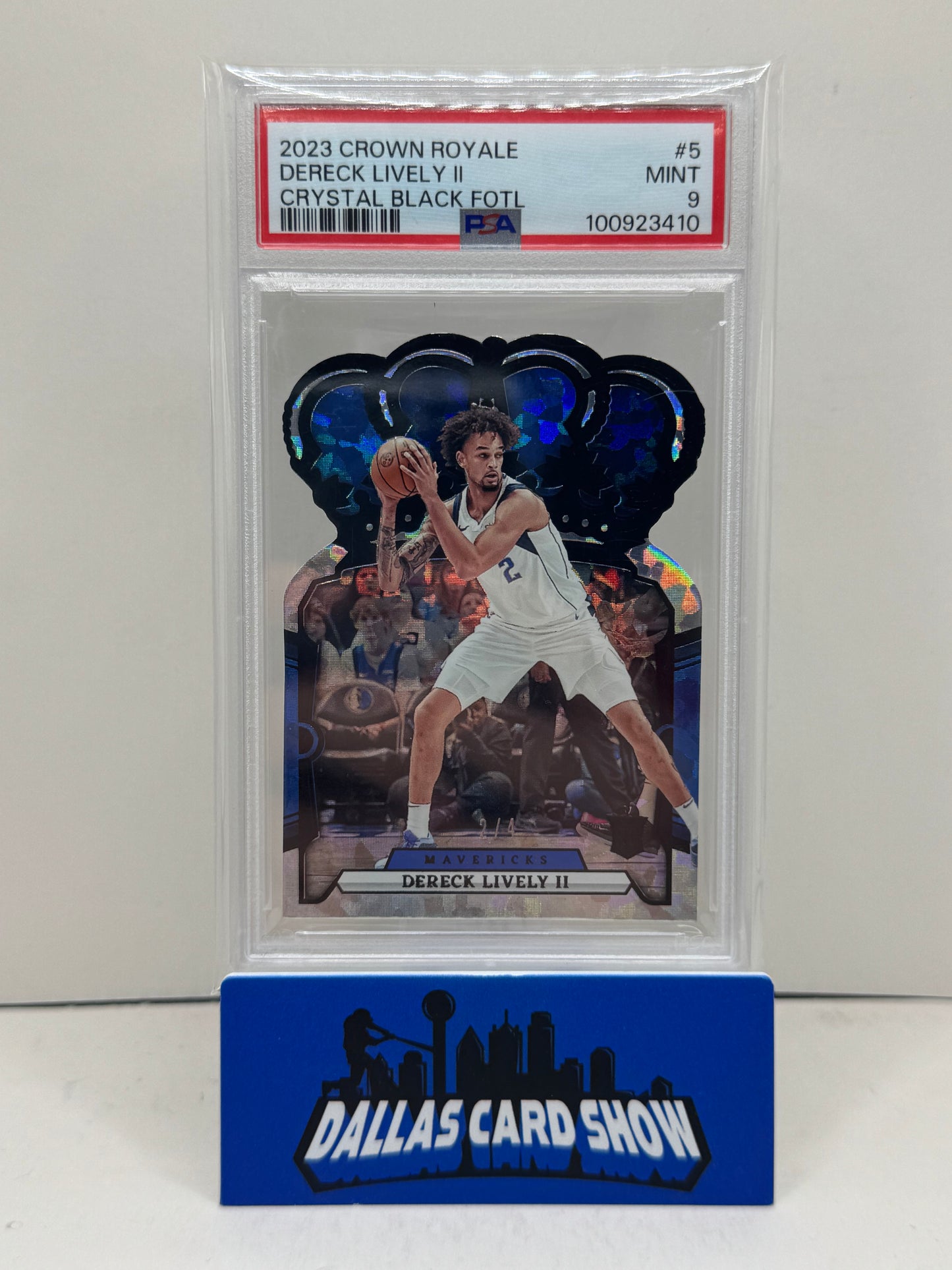 2023-24 Crown Royale #5 Crystal Black FOTL Dereck Lively PSA 9 Jersey # Match #2/4