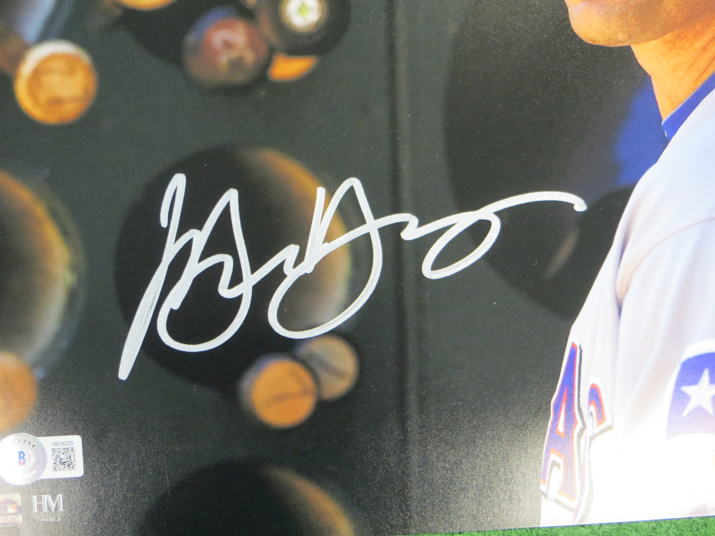 MICHAEL YOUNG TEXAS RANGERS SIGNED 11x14 PHOTO BAS COA