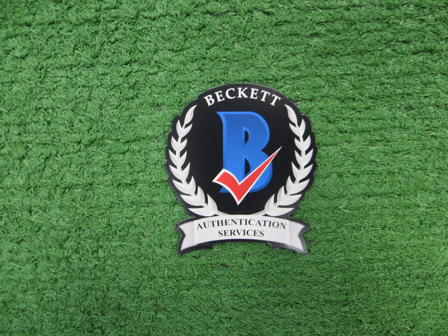 MICHAEL YOUNG TEXAS RANGERS SIGNED 11x14 PHOTO BAS COA