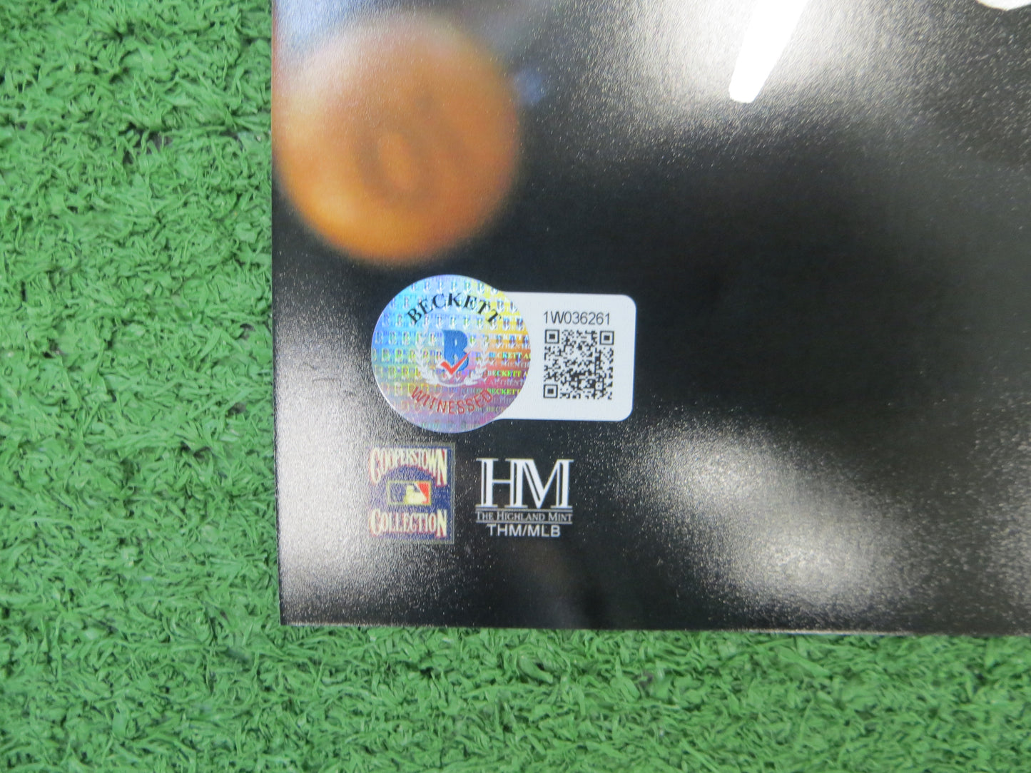 MICHAEL YOUNG TEXAS RANGERS SIGNED 11x14 PHOTO BAS COA