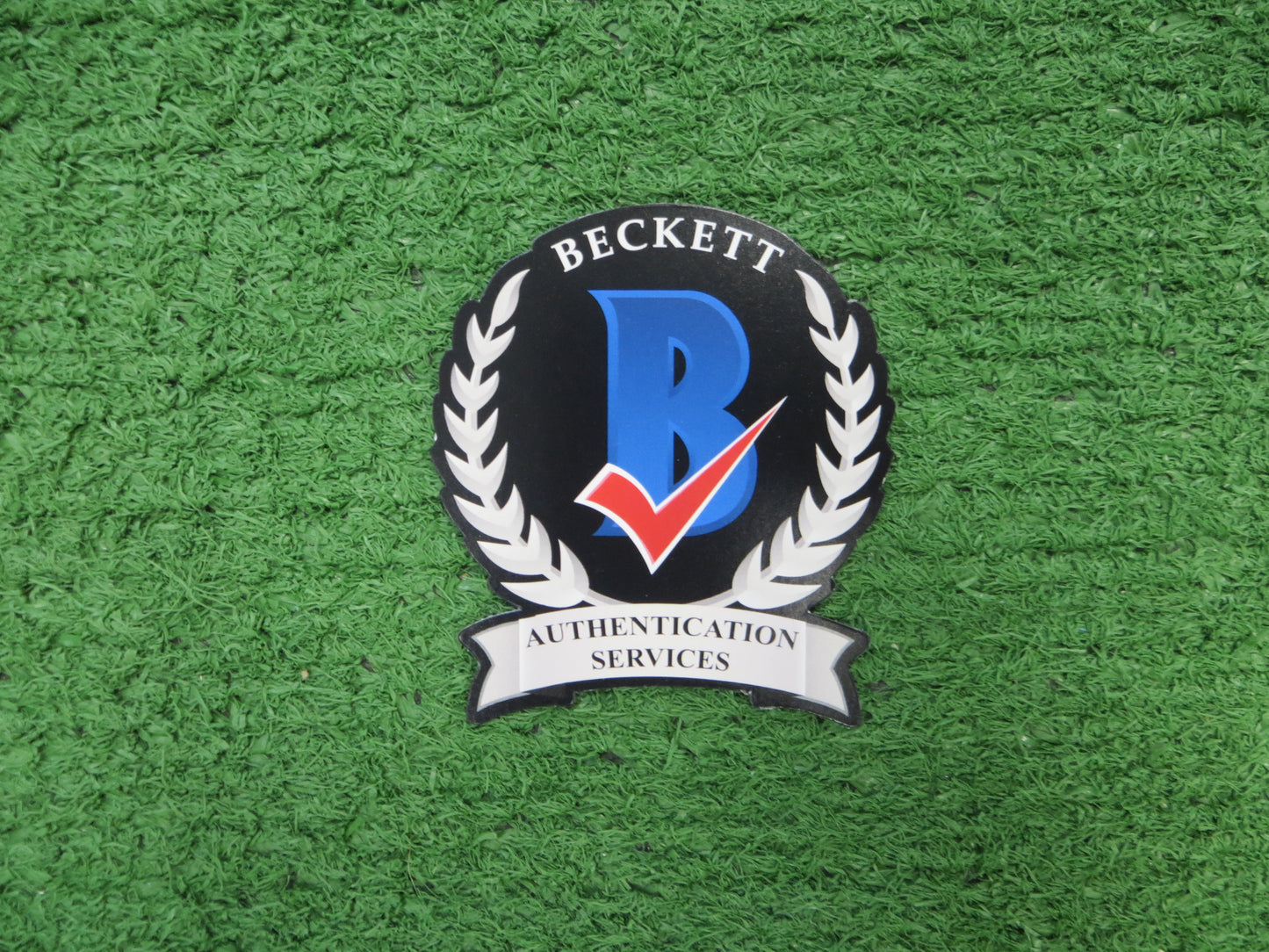 MICHAEL YOUNG TEXAS RANGERS SIGNED 11x14 PHOTO BAS COA