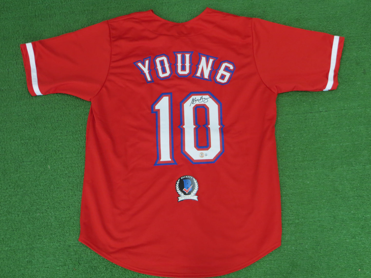 MICHAEL YOUNG TEXAS RANGERS SIGNED RED JERSEY size L BAS COA