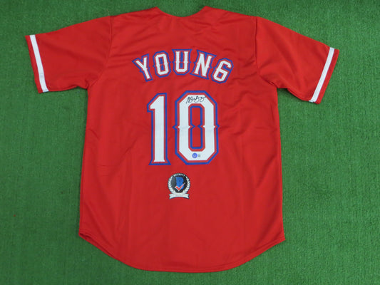 MICHAEL YOUNG TEXAS RANGERS SIGNED RED JERSEY size M BAS COA