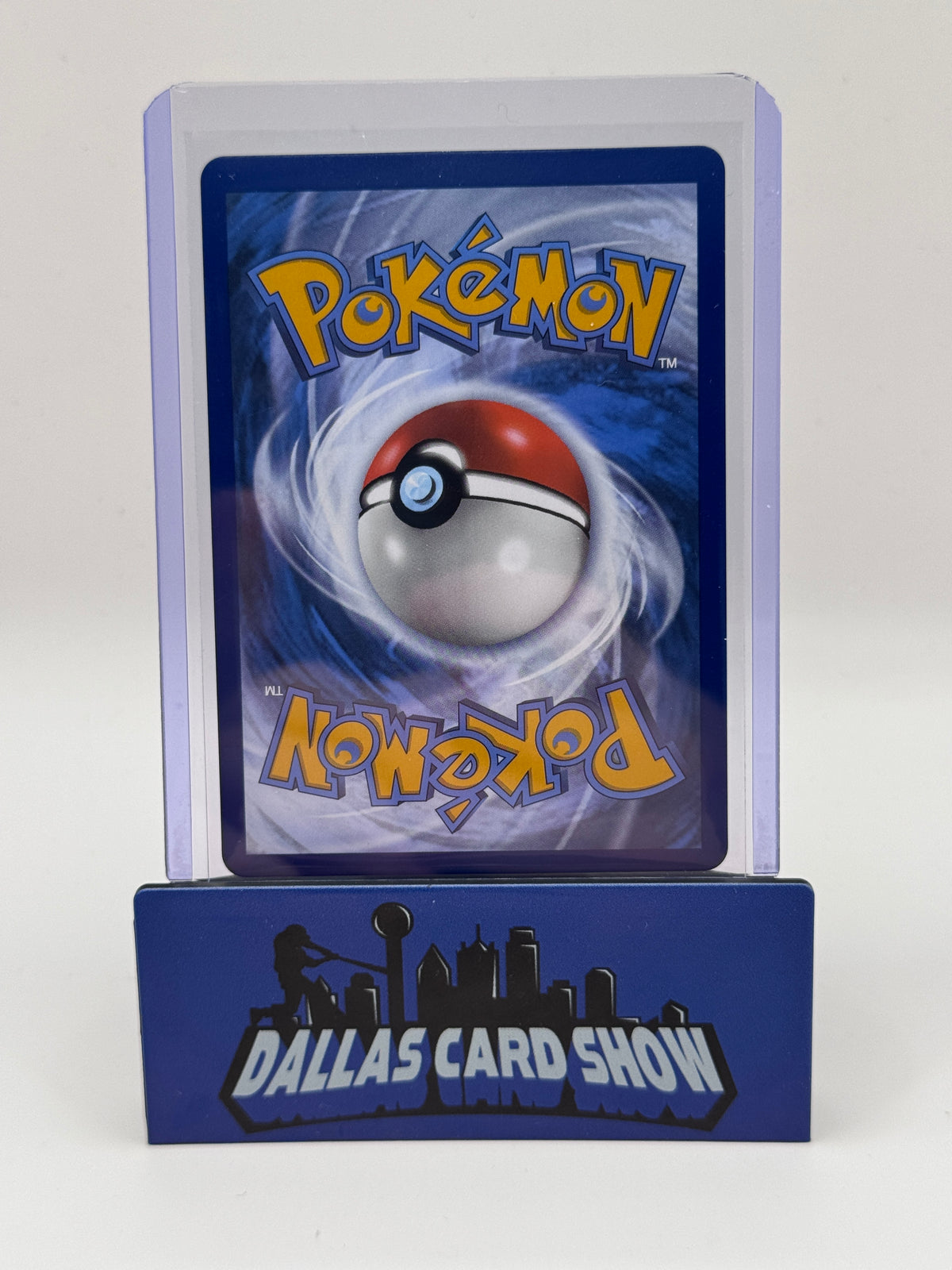 2021 Pokemon - Mew V (Full Art) - 250/264 Fusion Strike NM