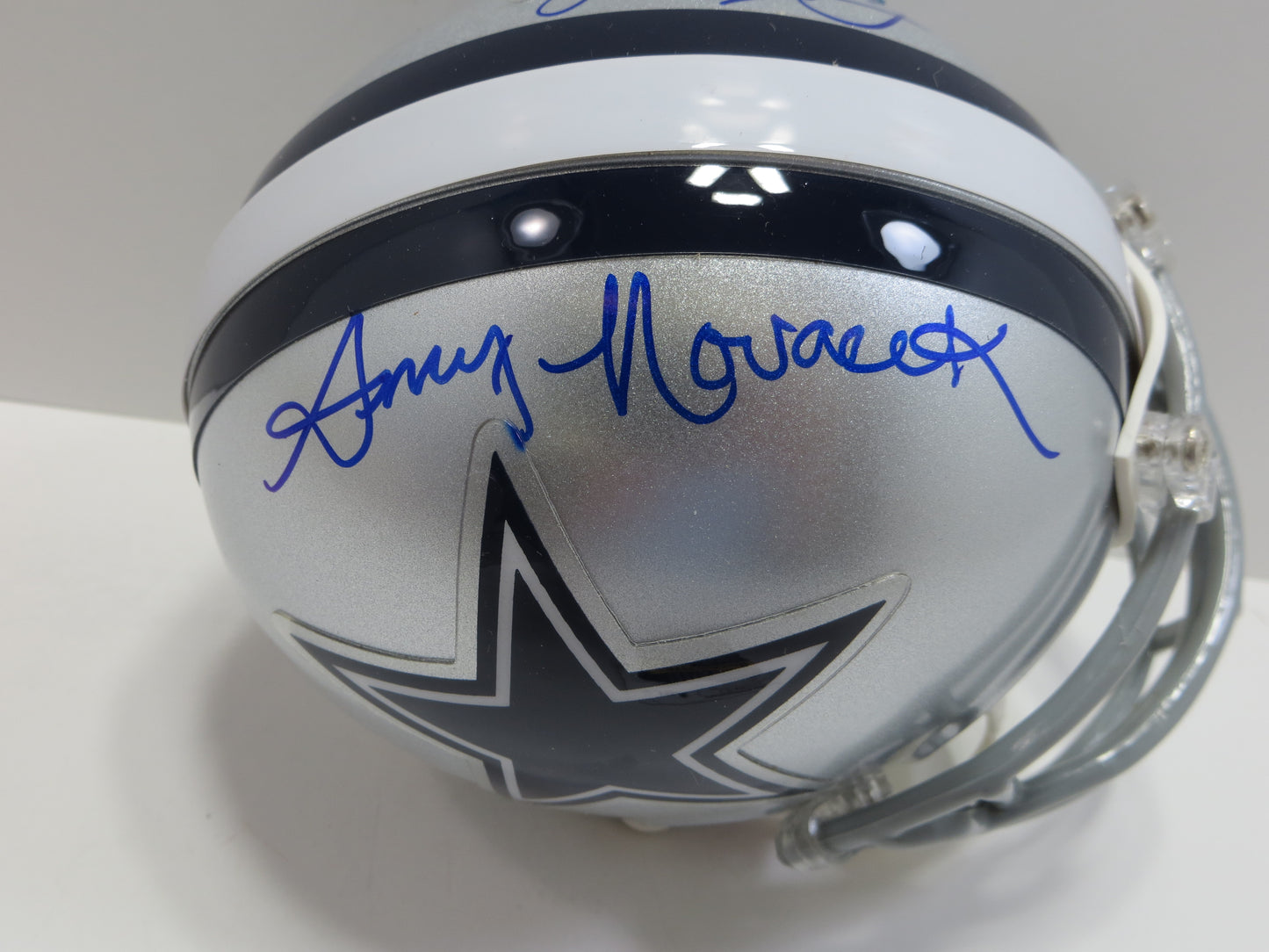 JAY & AMY NOVACEK SIGNED DALLAS COWBOYS RIDDELL MINI HELMET Wyoming JSA COA