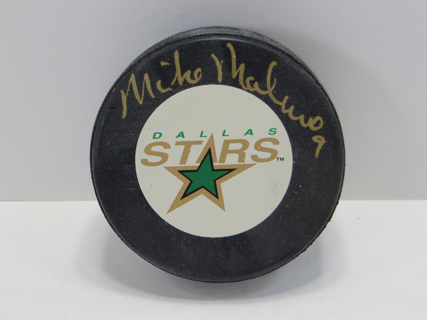 MIKE MODANO SIGNED ORIGINAL LOGO PUCK JSA