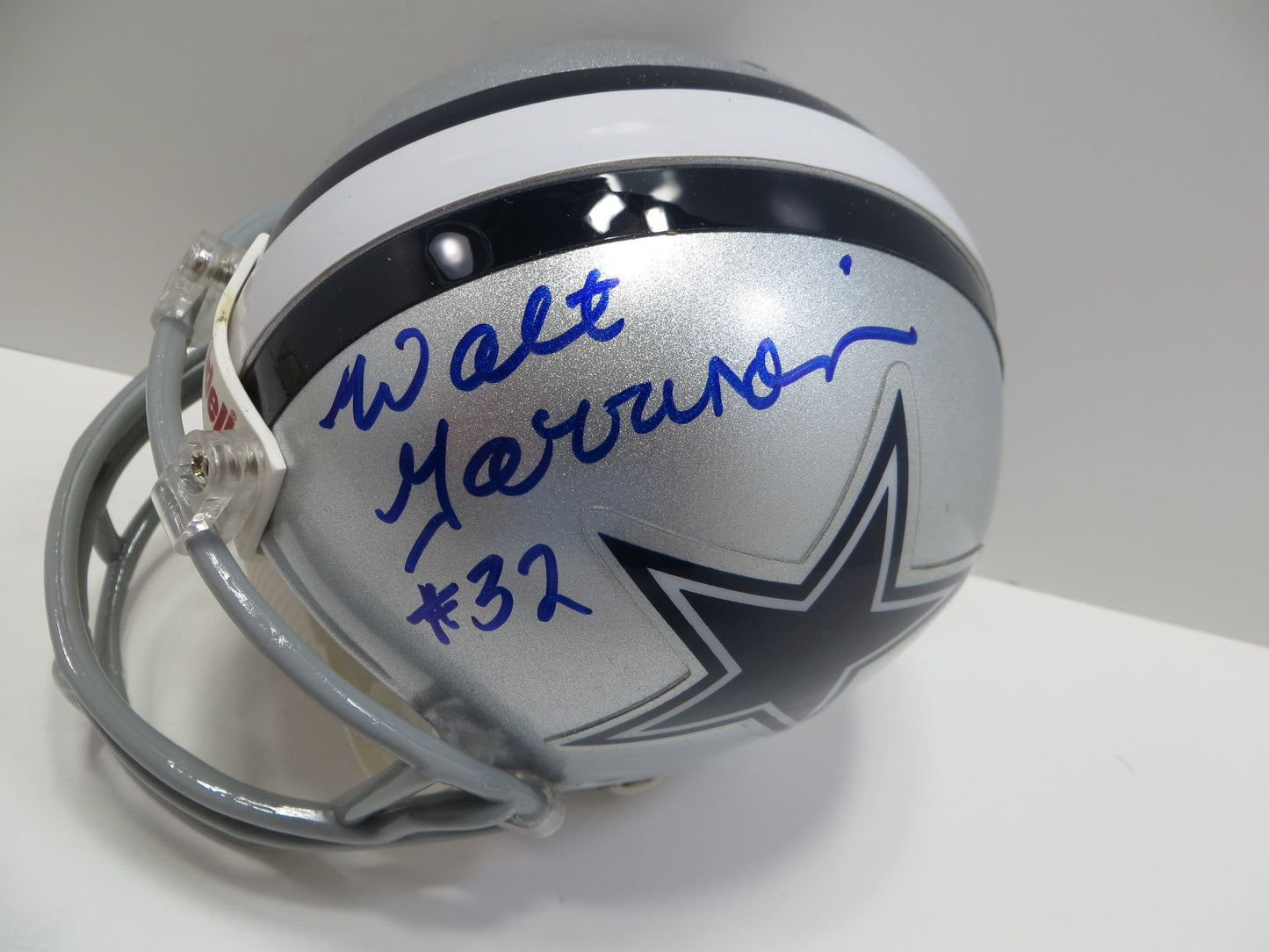 WALT GARRISON SIGNED DALLAS COWBOYS MINI HELMET JSA COA