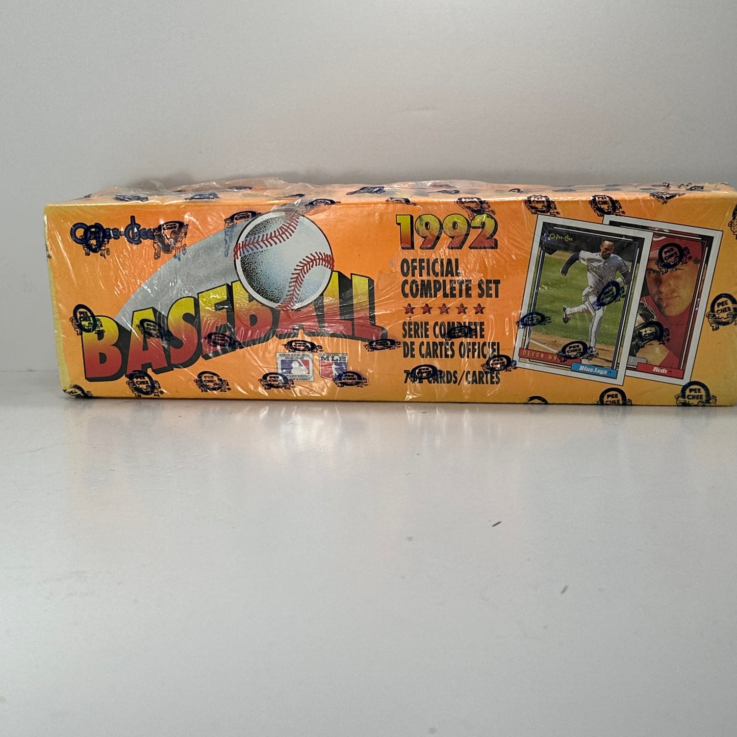 O-Pee-Chee 1992 Official Baseball Cards Complete Set  FACTORY SEALED.
