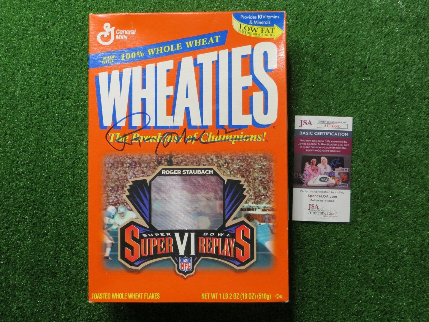 ROGER STAUBACH DALLAS COWBOYS WHEATIES SIGNED Super Bowl VI CEREAL BOX JSA